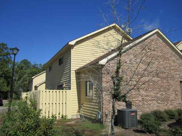 600 37th Ave. N UNIT #207 Myrtle Beach, SC 29577