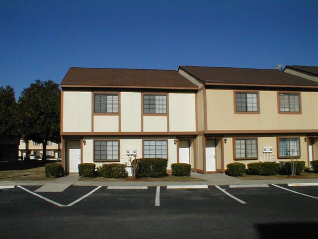 1208-C Pinegrove Dr. Myrtle Beach, SC 29577