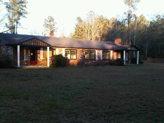 145 N Cox Rd. Loris, SC 29569