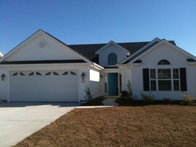 287 Four Leaf Ln. Murrells Inlet, SC 29576