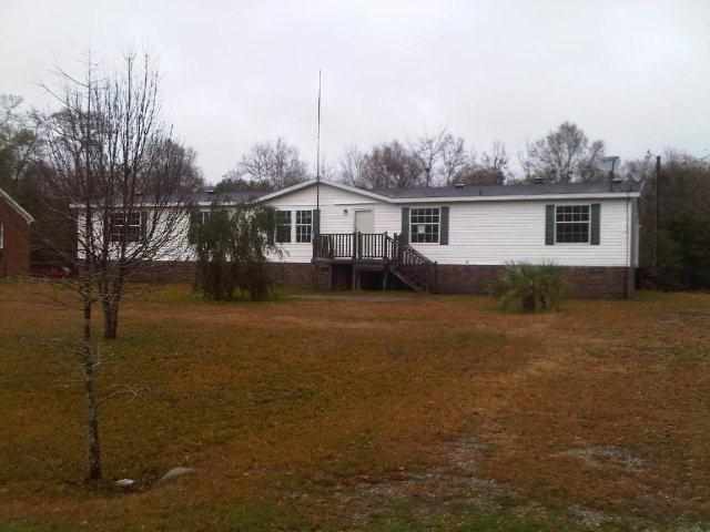 762 Embassy Ln. Conway, SC 29526