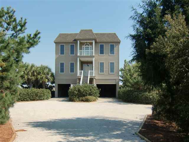 522 Parker Dr. Pawleys Island, SC 29585