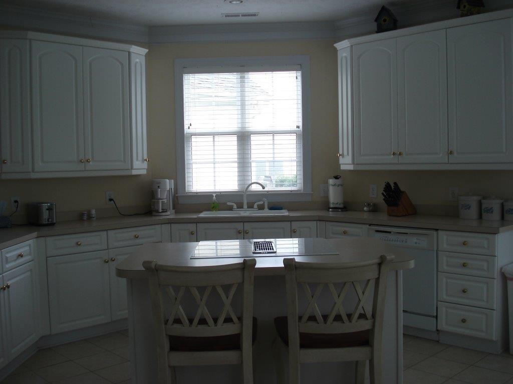 605 Bristol Pl. Murrells Inlet, SC 29576