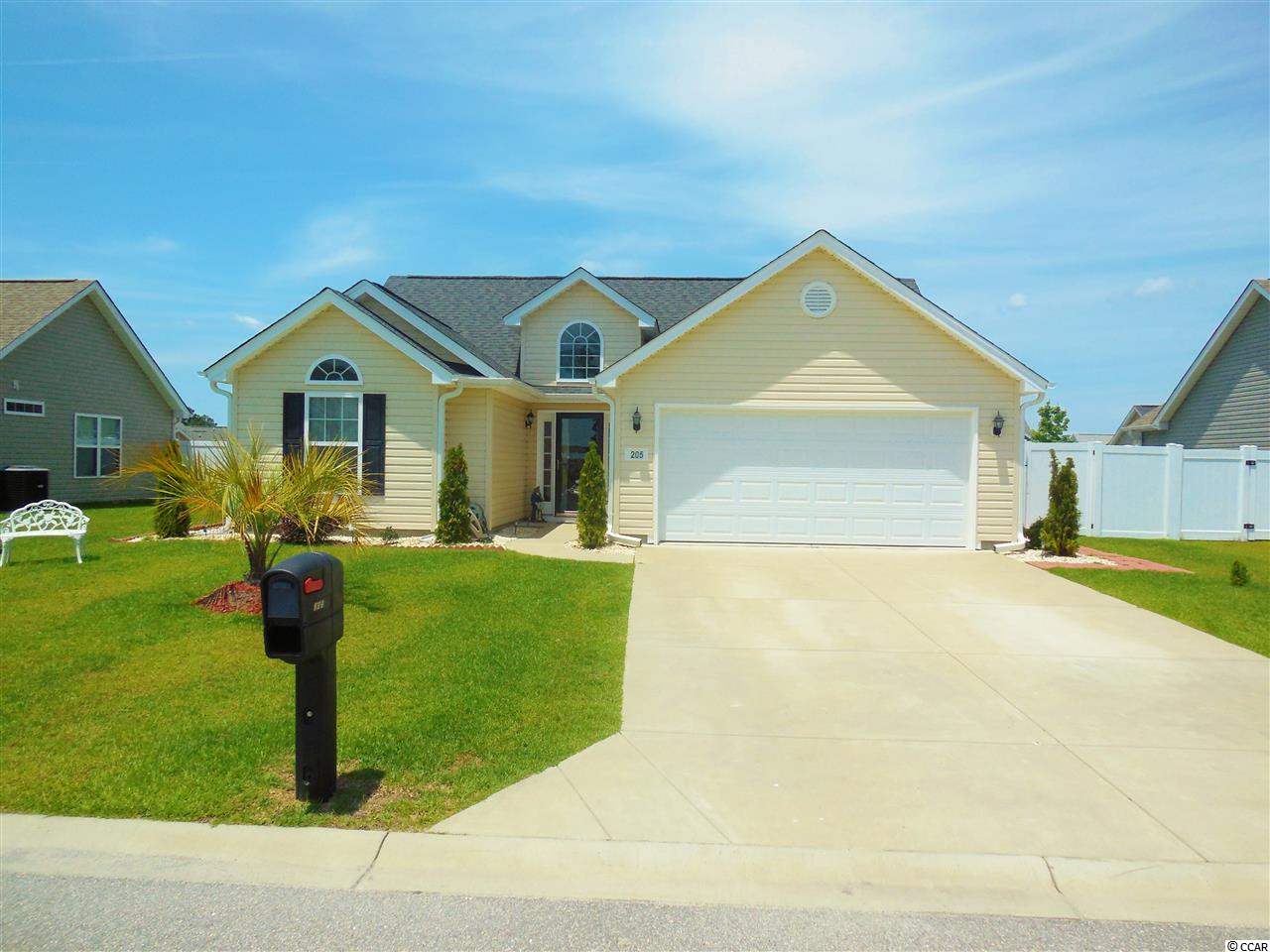 205 Four Leaf Ln. Murrells Inlet, SC 29576