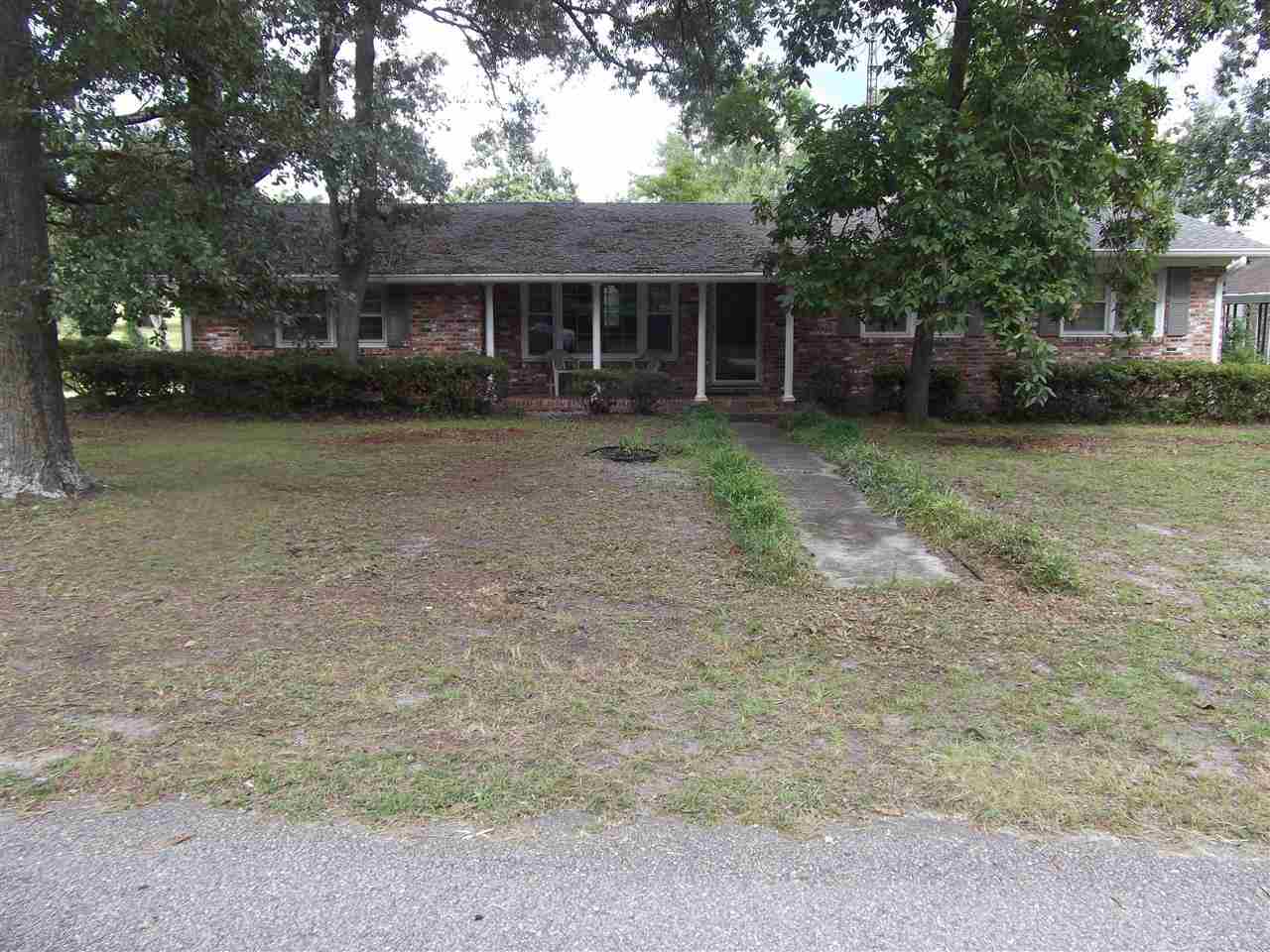 416 Maulden St. Conway, SC 29527