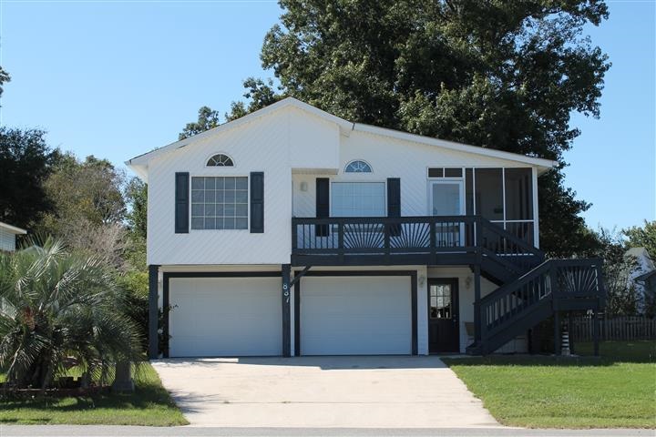 837 Starboard Ct. Garden City, SC 29576