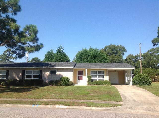 545 Quince Ave. Myrtle Beach, SC 29577