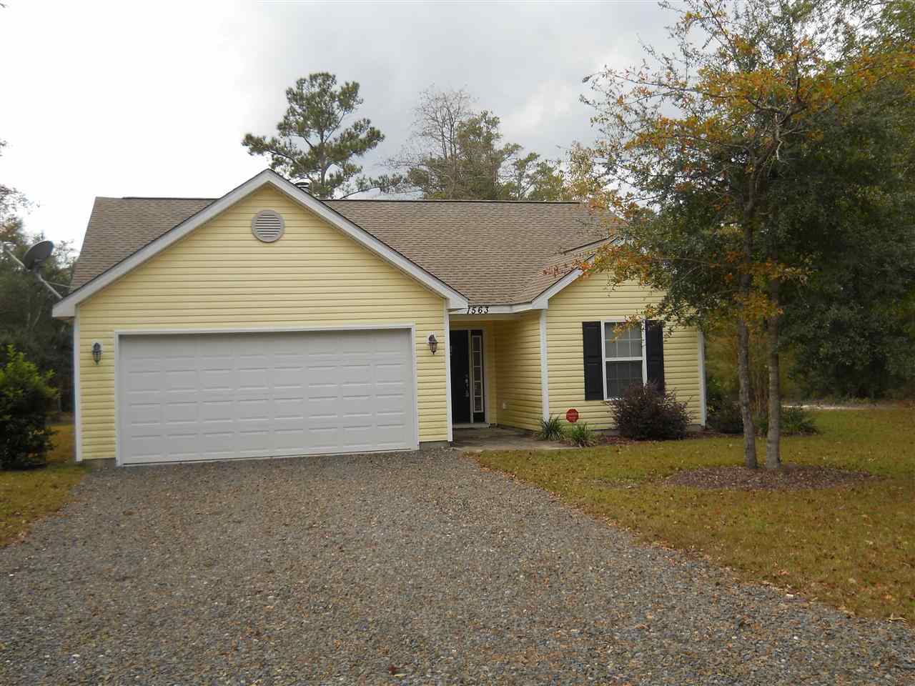 1563 Old Tram Rd. Little River, SC 29566