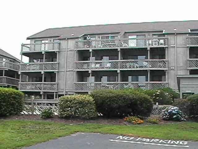 9621 Shore Dr. UNIT E-207 Myrtle Beach, SC 29572