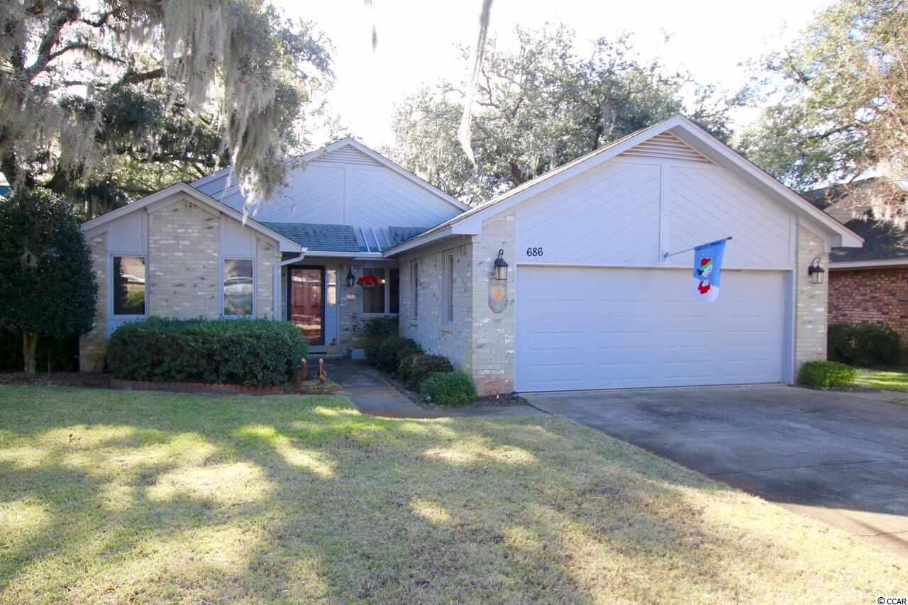 686 Mount Gilead Place Dr. Murrells Inlet, SC 29576