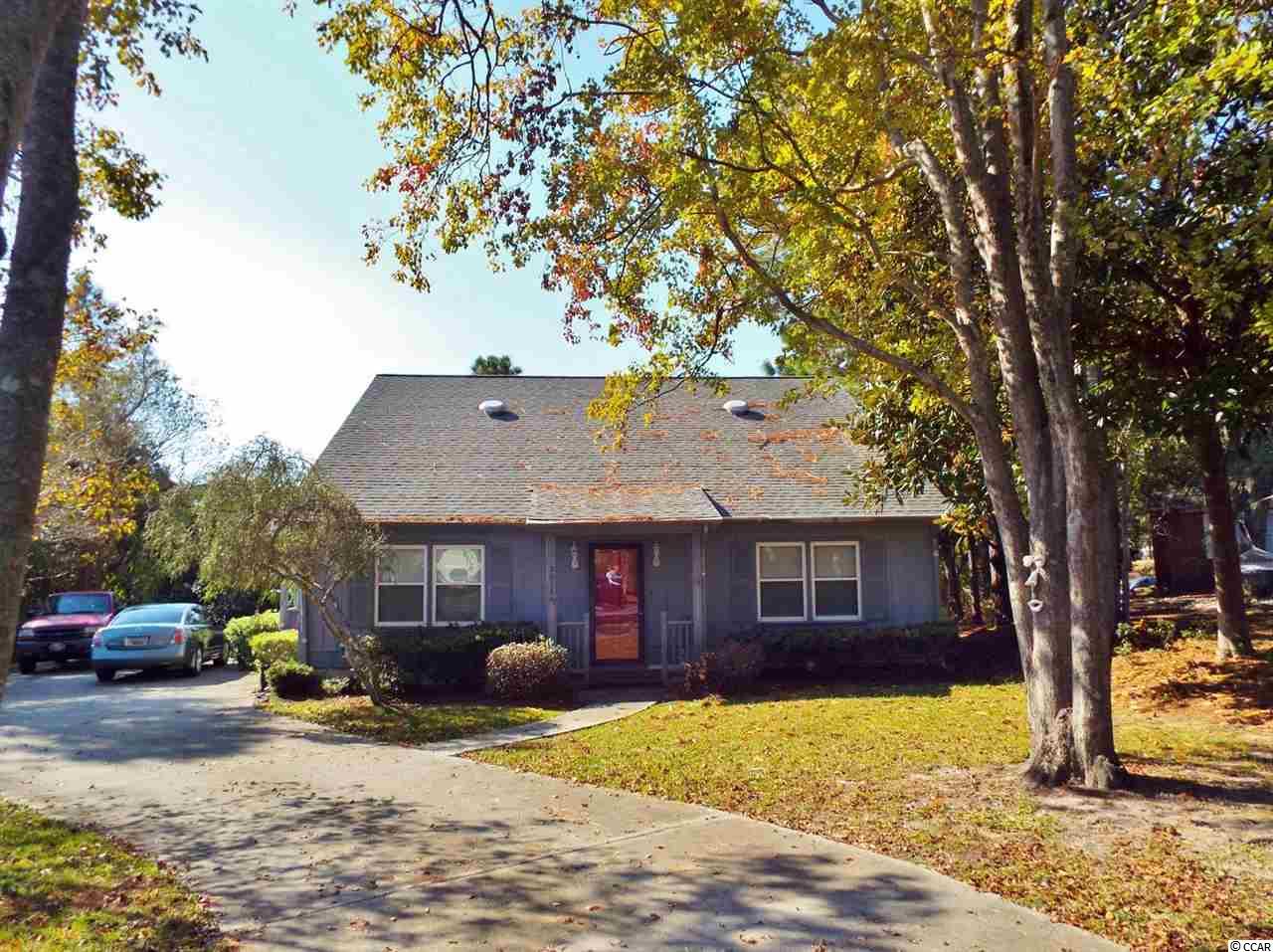 2076 Lakeview Circle Surfside Beach, SC 29575