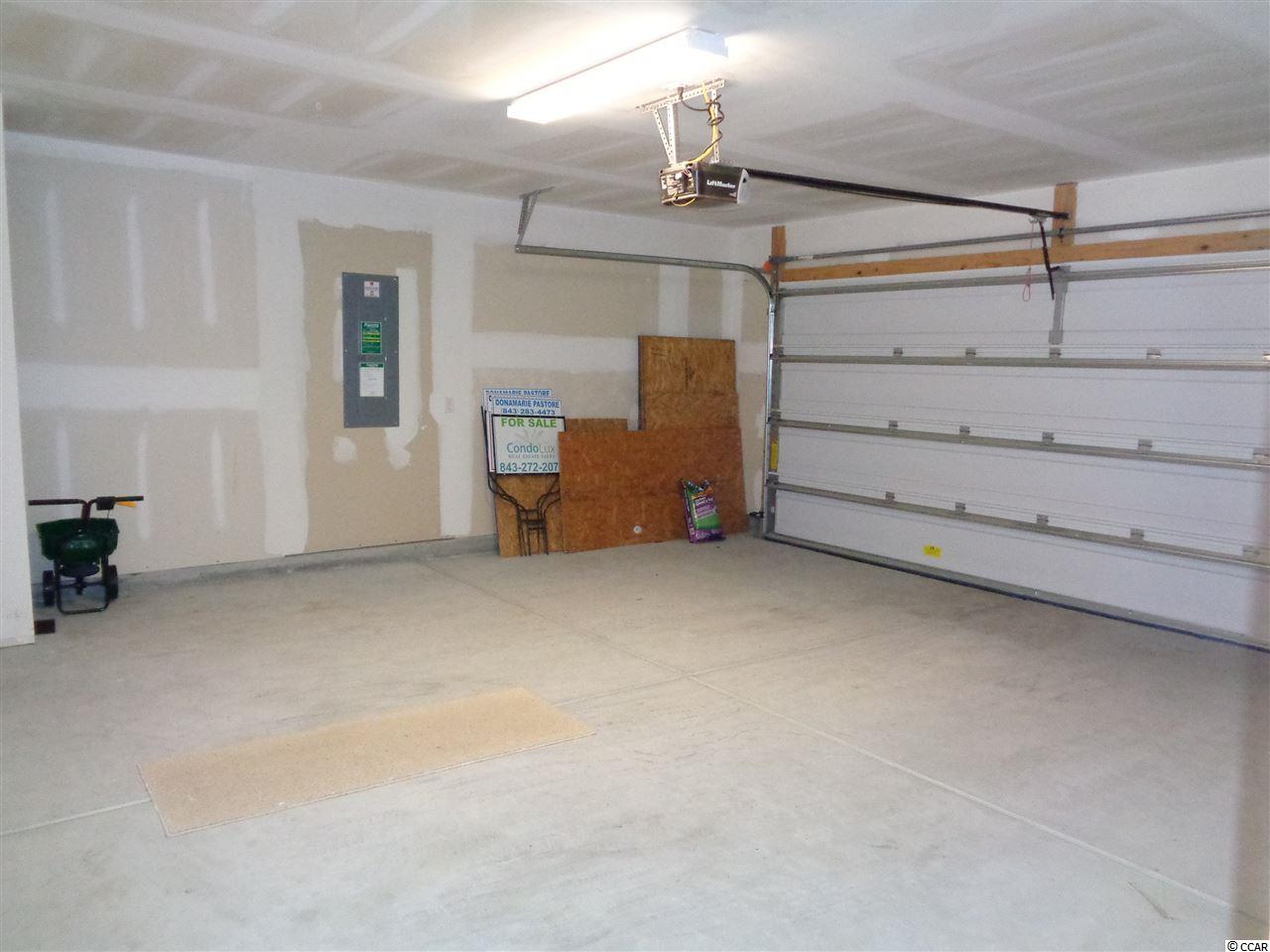 121 Oak Leaf Dr. Longs, SC 29568