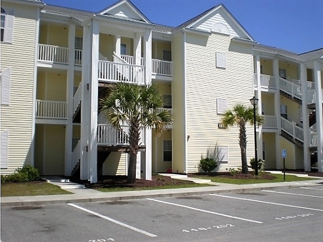 119 Fountain Pointe Ln. UNIT #304 Myrtle Beach, SC 29579