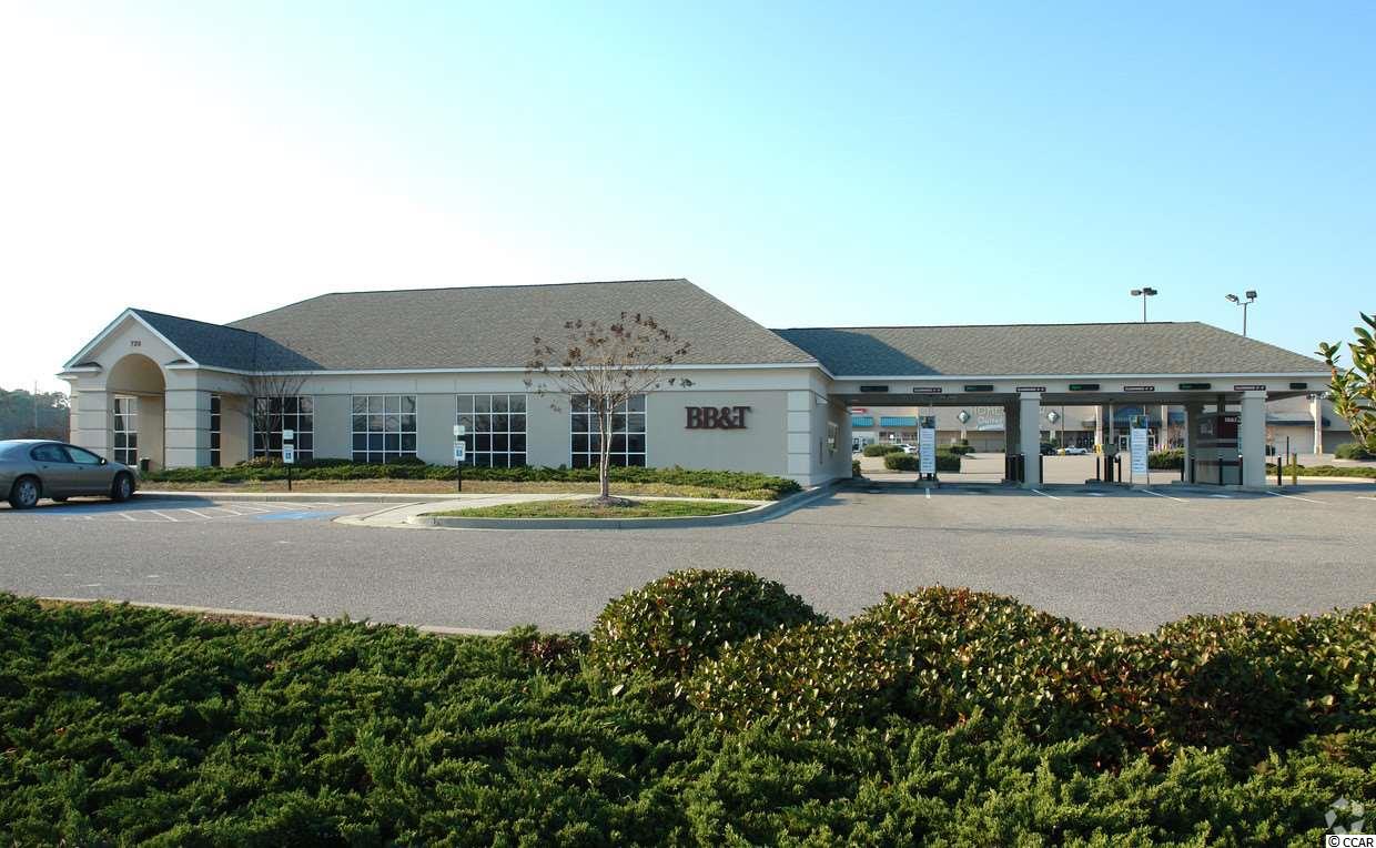 720 Highway 17 North UNIT Former BB&T Bank North Myrtle Beach, SC 29582