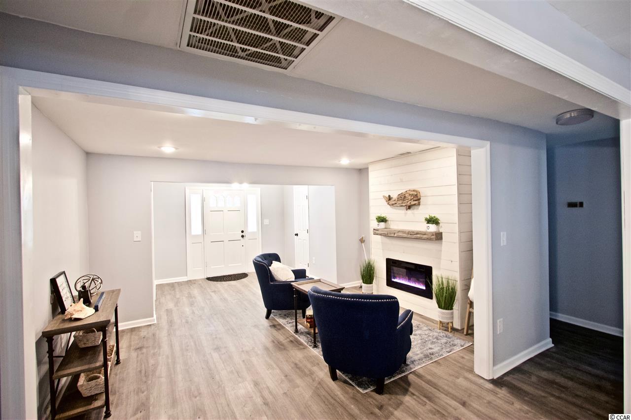 1020 S Hollywood Dr.
