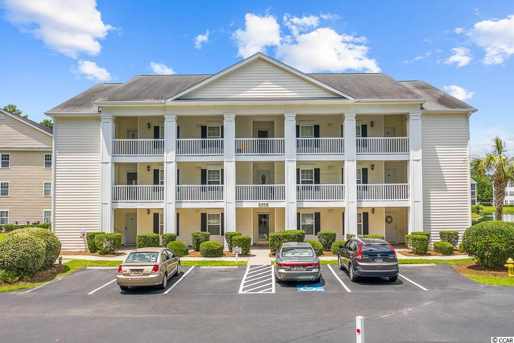 635 Woodmoor Circle UNIT #302 Murrells Inlet, SC 29576