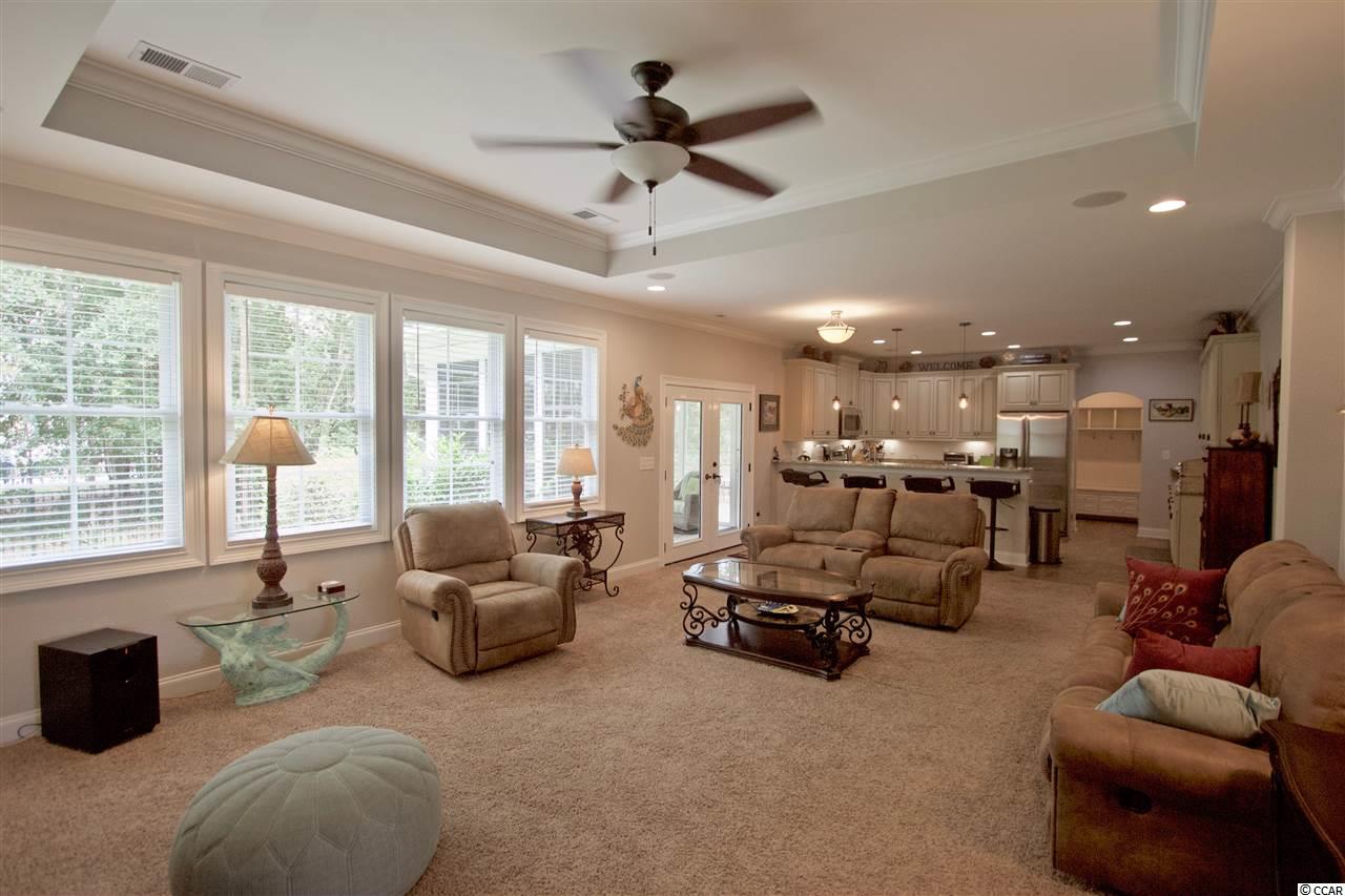 596 Woody Point Dr.
