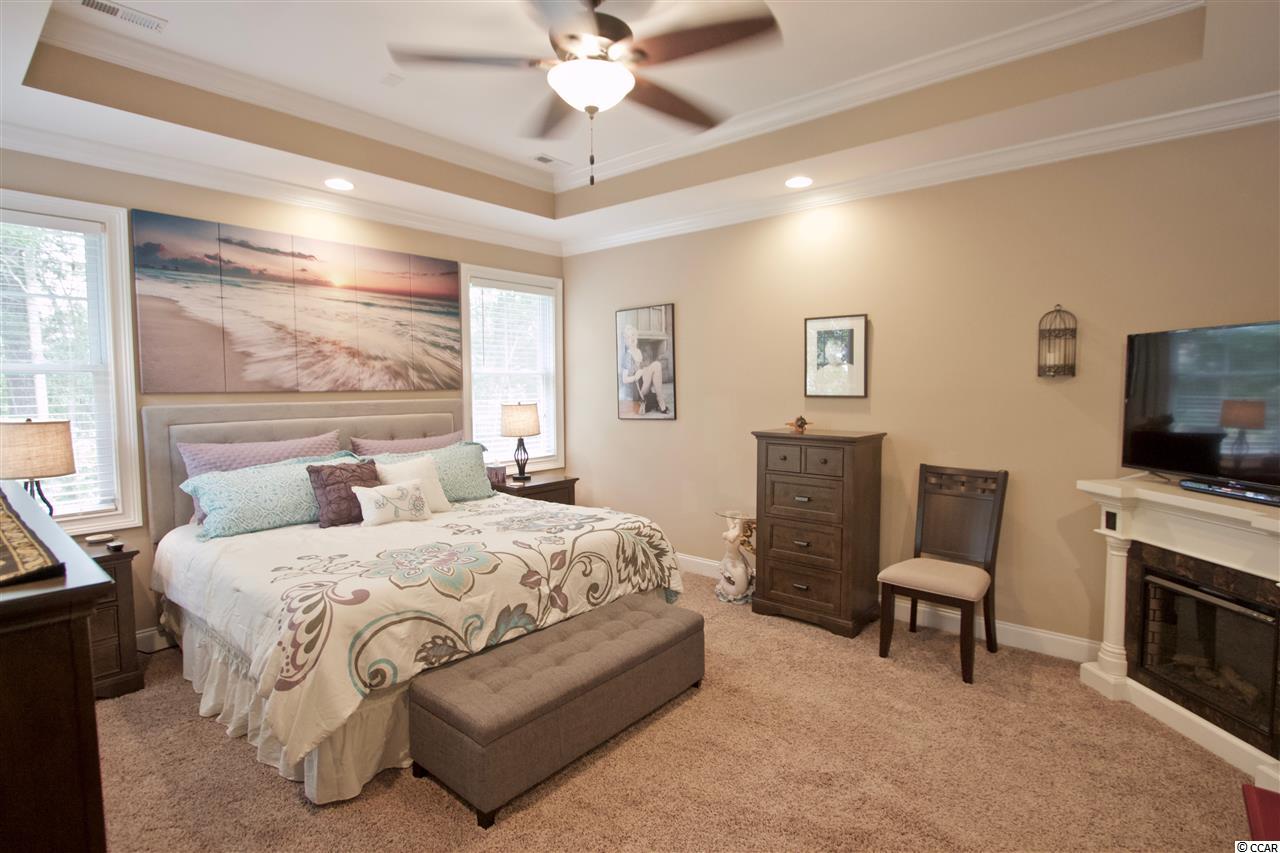 596 Woody Point Dr.