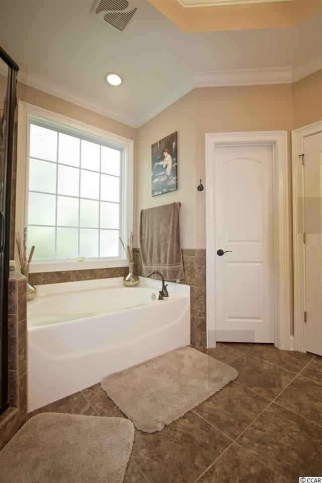 596 Woody Point Dr.