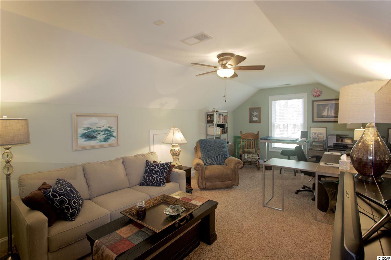 596 Woody Point Dr.
