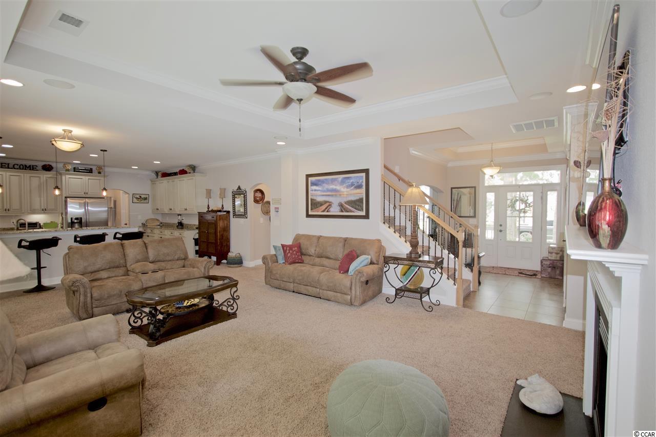 596 Woody Point Dr.