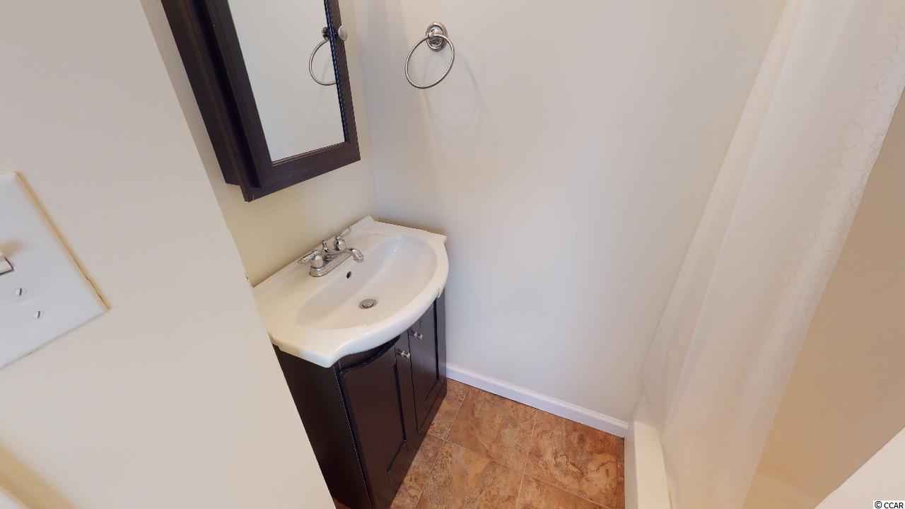 4221 Pine Dr. Little River, SC 29566