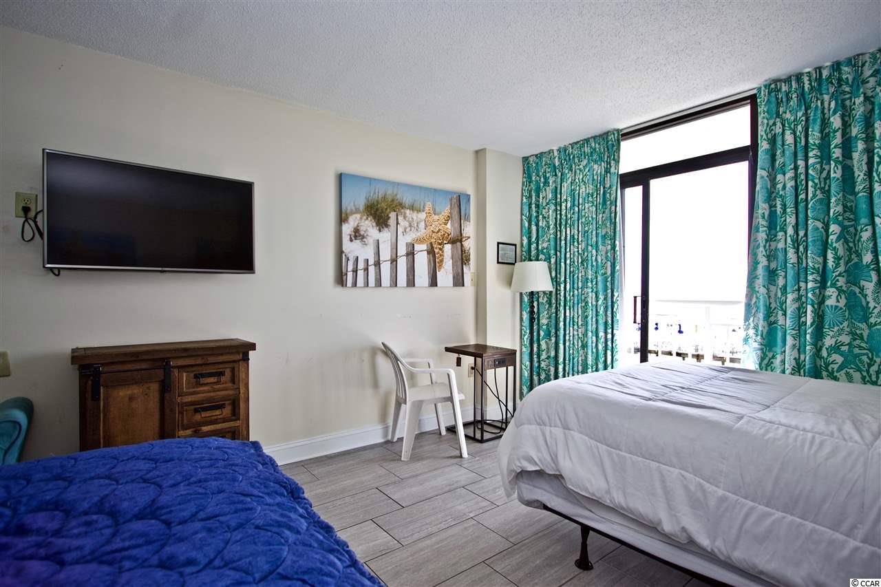 9550 Shore Dr.