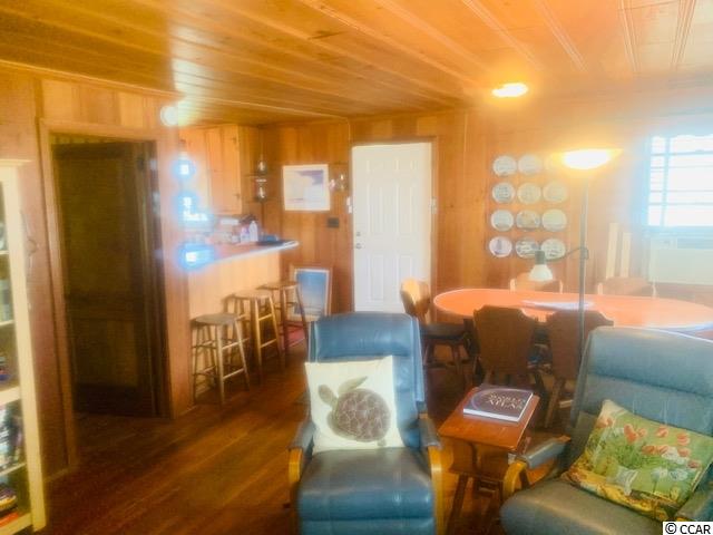 923 N Waccamaw Dr. Garden City, SC 29576
