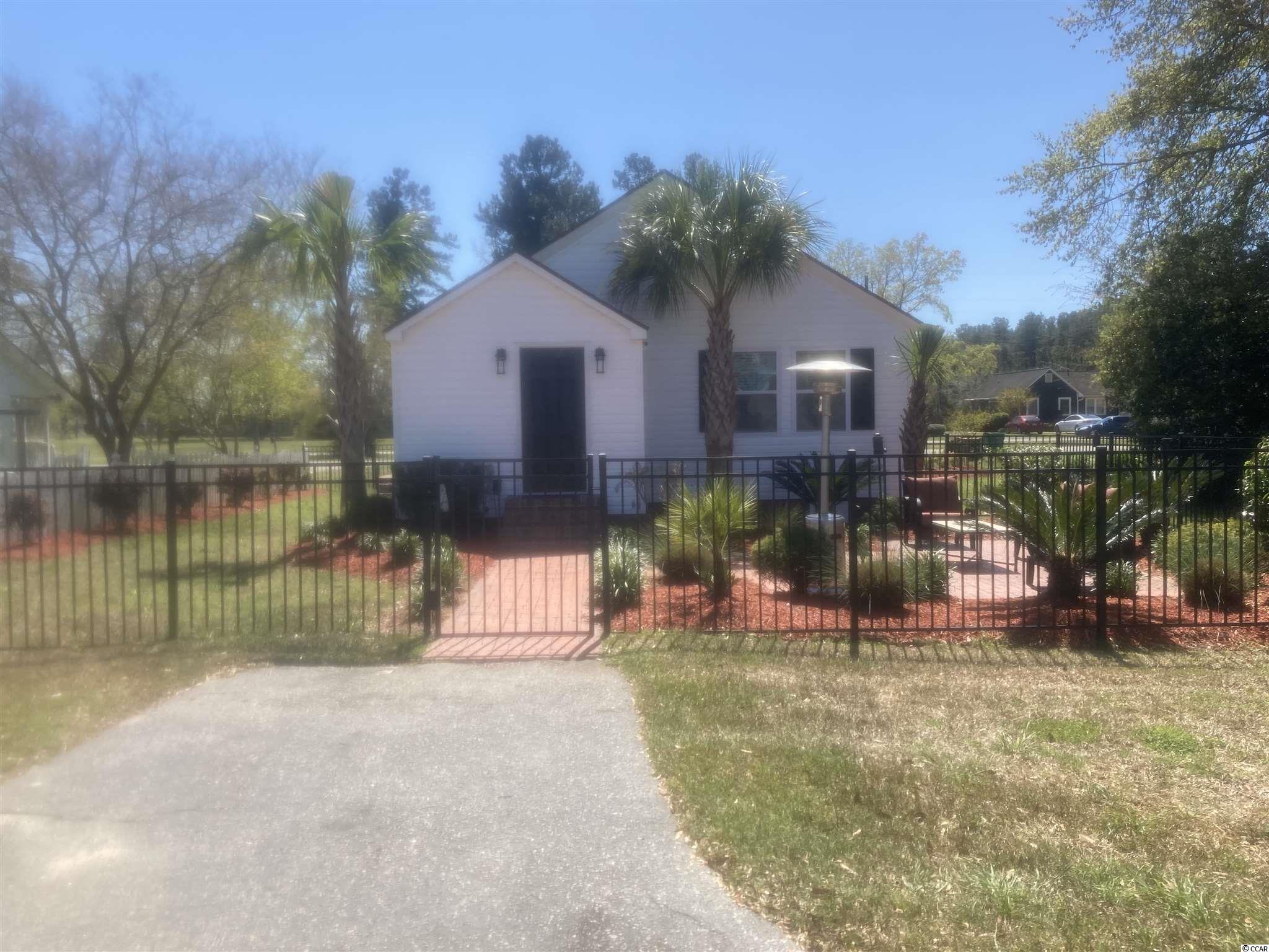 104 Anderson Blvd. Hemingway, SC 29554