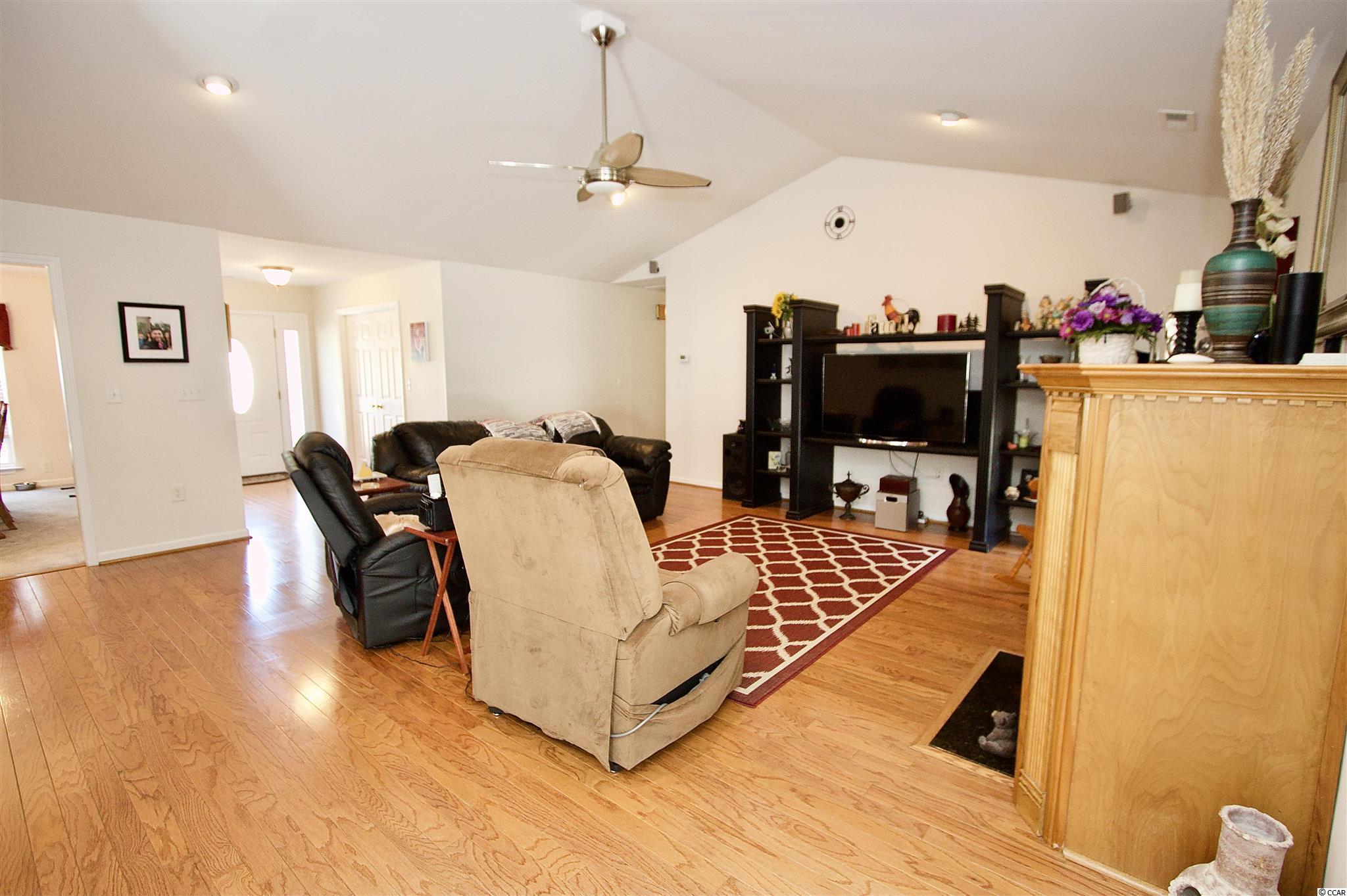 997 Grace Dr.