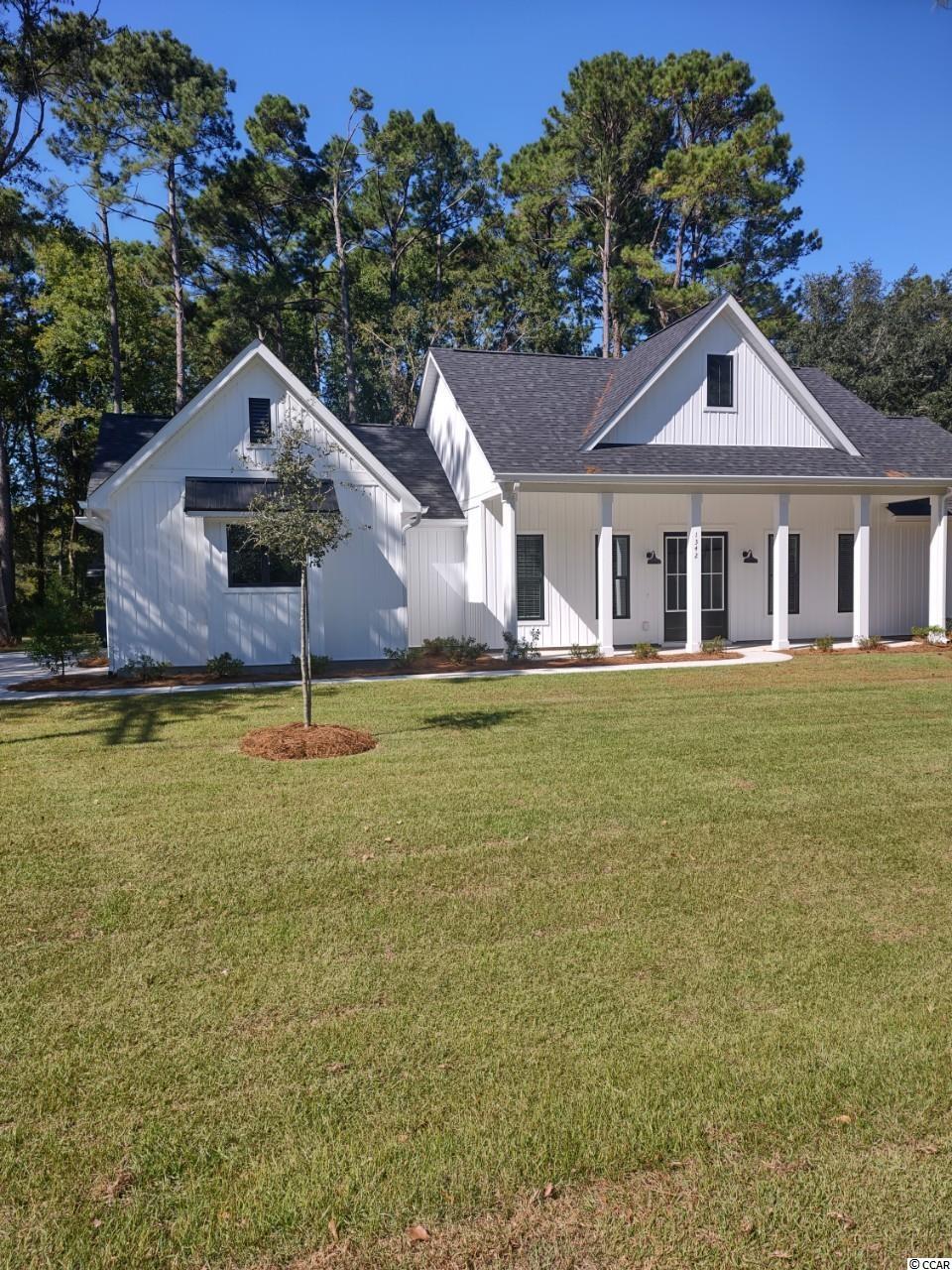 1342 Crooked Oak Dr. Pawleys Island, SC 29585