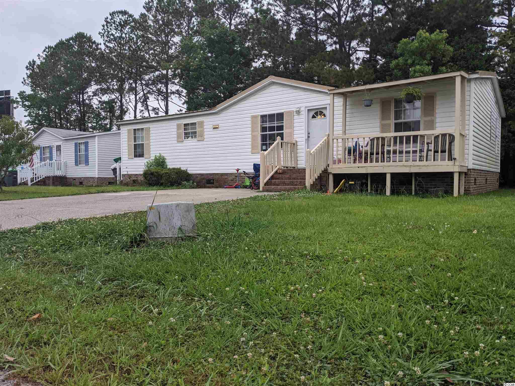 186 Queens Rd. Little River, SC 29566