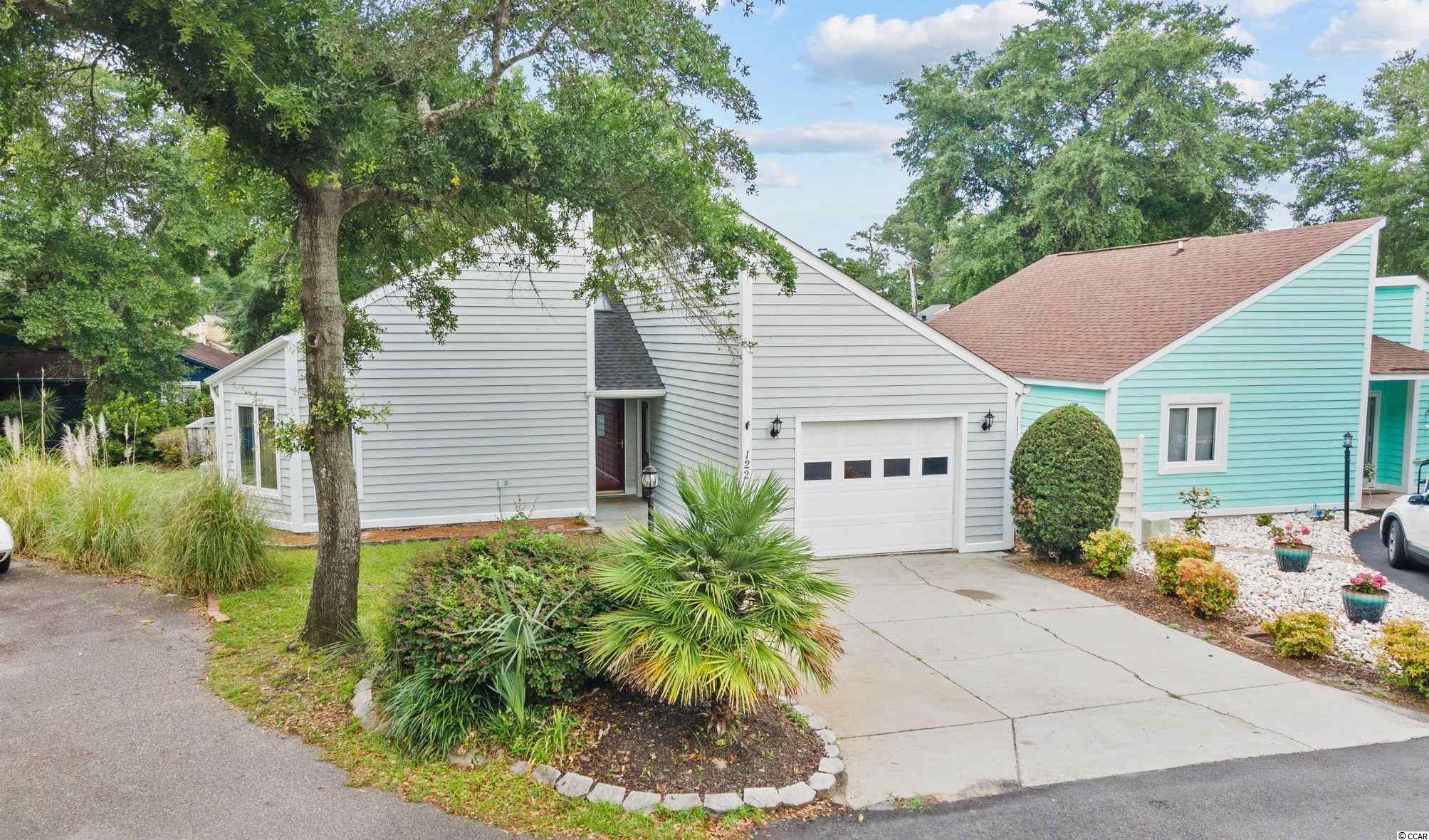 122 Live Oak Ct. North Myrtle Beach, SC 29582