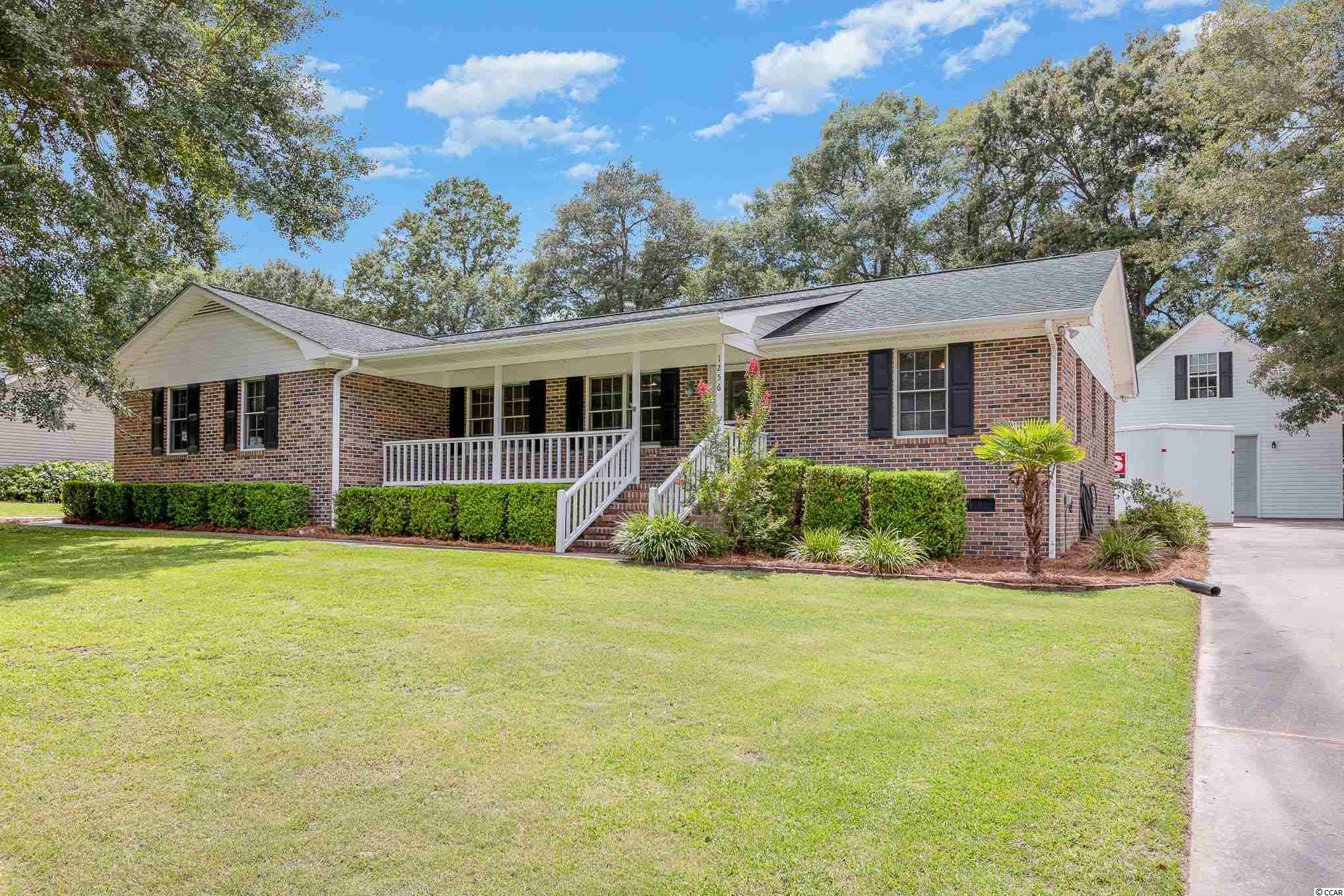 1256 Pinetucky Dr. Galivants Ferry, SC 29544