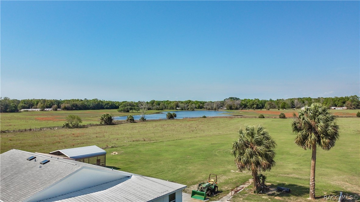 Listing photo id 5 for 6801 Dunnellon Road