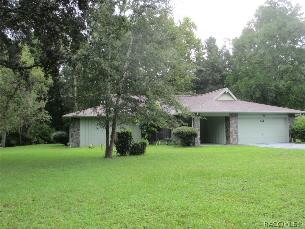 New roof 7/8/2021. Split floor plan. Florida room converted from screen room to enclosed lanai giving this home over 1900 square feet of actual living space. Formal living room and dining room. Family room off the kitchen. Beautiful greenbelt behind the house.