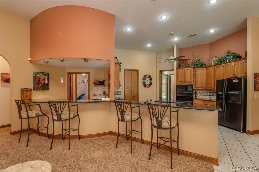 Listing photo id 27 for 5031 Crossgate Point
