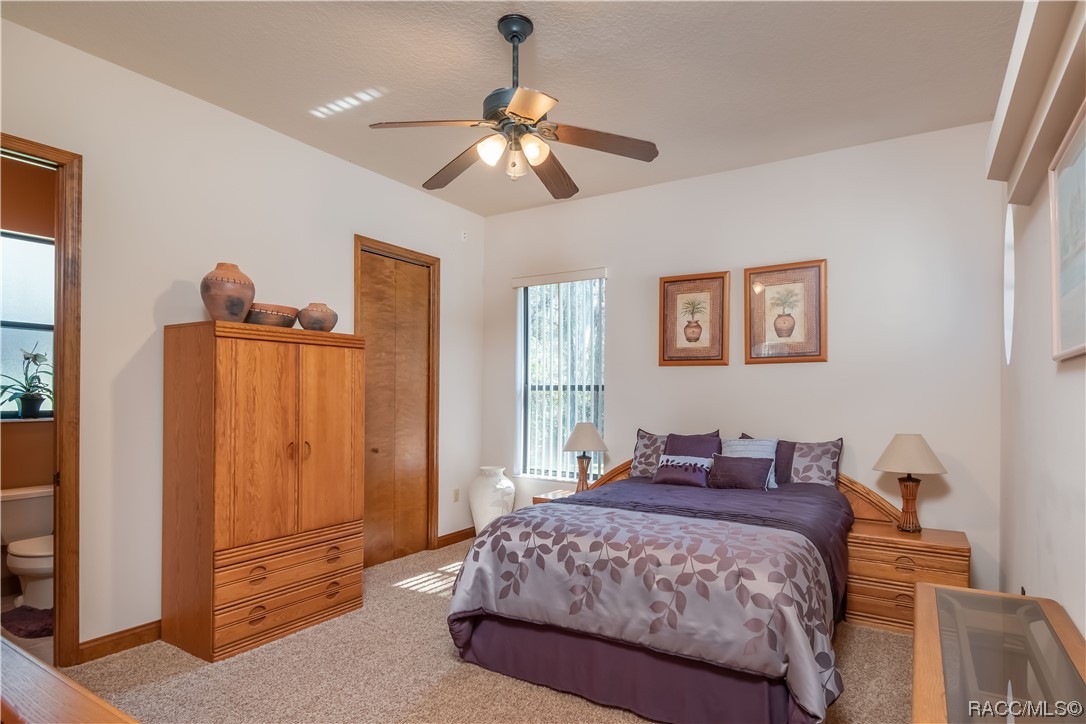 Listing photo id 31 for 5031 Crossgate Point