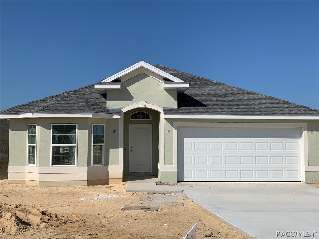 BUILDER BLOW OUT PRICING!!!   BRAND NEW QUALITY BUILT CONSTRUCTION IN THE FAIRWAYS AT TWISTED OAKS GOLF COURSE!!! SELLER PAYS CLOSING COSTS WITH USE OF APPROVED LENDERS!!!  IF YOU ARE IN THE MARKET, NOW IS THE TIME TO CHECK OUT THIS QUALITY BUILT AND WARRANTY BACKED HOME WITH SELLER INCENTIVES!!!  THIS 3/2/2 HOME HAS 1512 SF (APPROX) OF LIVING SPACE AND THE BEST UPGRADES INCLUDED!! COVERED PATIO, WHITE SHAKER CABINETS W/PULLS, KITCHEN ISLAND, STAINLESS STEEL APPLICANCE PKG, VAULTED CEILINGS, GARDEN TUB WITH SEPARATE TILE SHOWER IN OWNERS BATH, WOOD CABINETS & LOTS OF BEVELED EDGE COUNTERTOPS, WOOD LOOK CERAMIC TILE IN THE WET AREAS.  THIS HOME OFFERS 3 BEDROOMS AND 2 BATHS IN A SPLIT PLAN WITH COVERED LANAI.  LOTS OF EXTERIOR CURB APPEAL ALSO WITH LANDSCAPING AND INCLUDED SPRINKLER SYSTEM.  THIS HOME SITE IS NOT ON GOLF COURSE BUT HAS A DESIGNATED GREEN SPACE BEHIND WITH NO BUILDING ALLOWED.  BEAUTIFUL VIEWS!  THIS HOME IS AT 45% COMPLETION.