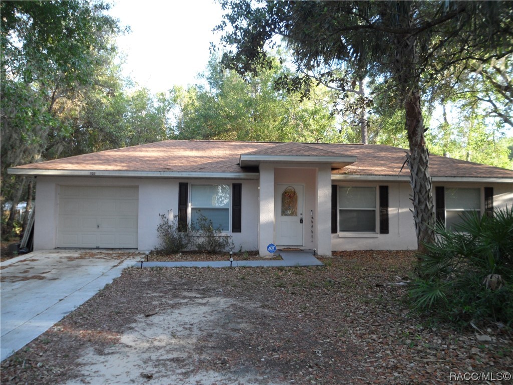This is a 2 bedroom, 2 bath, 1 car garage home in an area with no HOA and no restrictions and conveniently located just off of Homosassa Trail. Both bedrooms have their own bathroom and the 2nd bath also has access on the other side of the kitchen for guest to use. Inside laundry area and a sliding glass door leading to the back yard which has lots of trees for plenty of privacy. Nice tile floors in the kitchen and baths and wood plank flooring in the rest. Re-roof in 08/21 and ready for a new owner! Come and see how much you will love this Cosgrove built home and its location! We have the crystal clear springs, home of the Manatee, great fishing in the Gulf of Mexico or try one of the many lakes in Hernando and Inverness. A few miles from the Veterans Expressway gives you easy access to Tampa area.