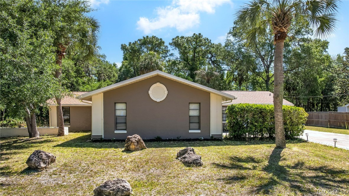 Details for 491 Country Club Drive, Crystal River, FL 34429