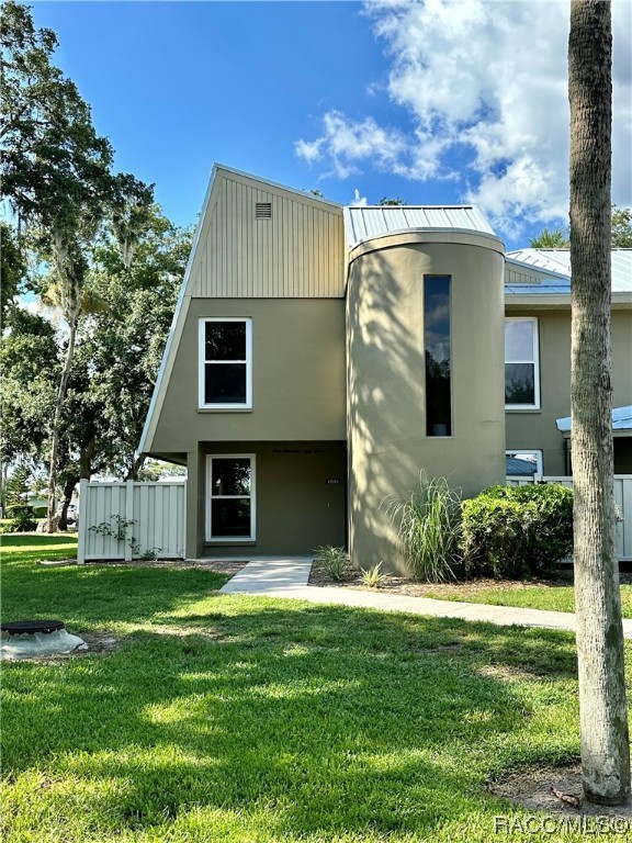 Welcome to your luxurious newly remodeled waterfront condo in beautiful Crystal River! This impressive 3/2.5 condo is located in "The Islands" a maintenance free community uniquely situated on 30,000 acres of Crystal River Preserve. Breathtaking water views are seen from the neutral and natural wood details of this home. This 2 story spacious condo greets you with an open floor plan including a stunning kitchen featuring new stainless steel appliances great for entertaining, the kitchen opens up to a spacious dining room, new large windows allowing natural lighting along with gorgeous views of true Florida nature will leave you speechless. Newly installed quartz countertops with bright white cabinets and gold hardware give this kitchen a true classy appeal. Tongue and groove ceilings throughout create a luxurious and unique style.. The sleek half bath is located on the first floor. As you walk up the staircase to the bedrooms the stunning landing gives an amazing view. The 2nd bathroom is an absolute showstopper. As you continue down the hall you will find 2 bedrooms and the grand master suite. The master suite has custom built in wardrobe closets that are a true show stopper. The master bathroom is an absolute must see with quartz countertops and abundant space as you enter the water closet with travertine tile. This is a move in ready condo that is sure to impress. New Windows installed 4/25/23, New Metal roof 2022. Enjoy all of the perks of the community heated pool, tennis courts and club house. The monthly HOA fee also includes building maintenance, yard maintenance, flood insurance, and much more! This is truly perfection and a nature lovers dream!
Public boat ramps, beach and restaurants just minutes away.