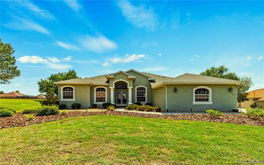 999 E Crown Of Roses Loop, Inverness, FL 34453