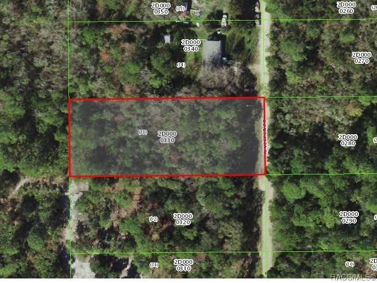Location, location, location this vacant lot is located off Fort Island Trail just a few minutes away from the Gulf of Mexico!! Bring your toys!!! This 1.00 acre lot in Crystal River has plenty of room to build your dream home, bring your mobile home, or place your modular home on this vacant lot. Just minutes away from Fort Island Trail Beach, Hunter Springs, and downtown historical Crystal River. This is a hidden treasure waiting to be discovered.