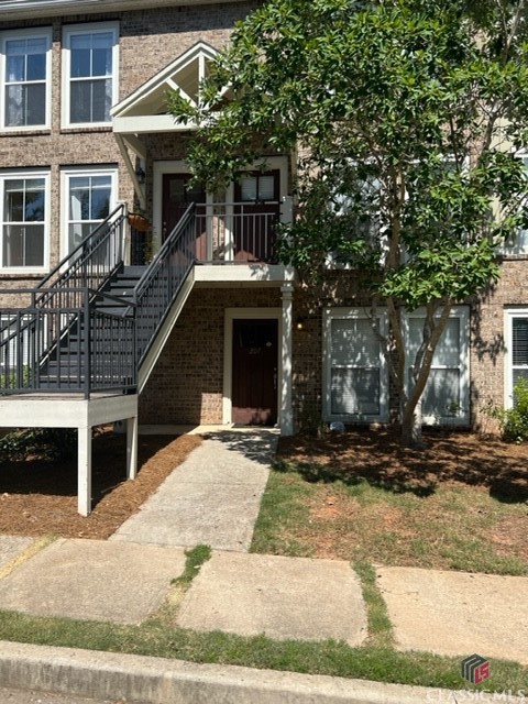 2 BR/2 BA ground level condo.  Rented through July, 2024 (current rent 1200thru July, 2023, and August-July, 2024 rental rate is 1350/mo).  Professional management.  All appliances included.   NOTE:  This is part of a 4 unit package.  Package consist of 2 units in the Woodlands, one unit in Brookewood Mill, and one unit in Summit.  All are 2 BR units; all are leased through July, 2024.  Seller will ONLY sell the package of 4 units.
Call agent for more details.  Woodlands of Athens is a premier gated student community with resort style amenities.
No nightly/weekly rentals allowed in this community.