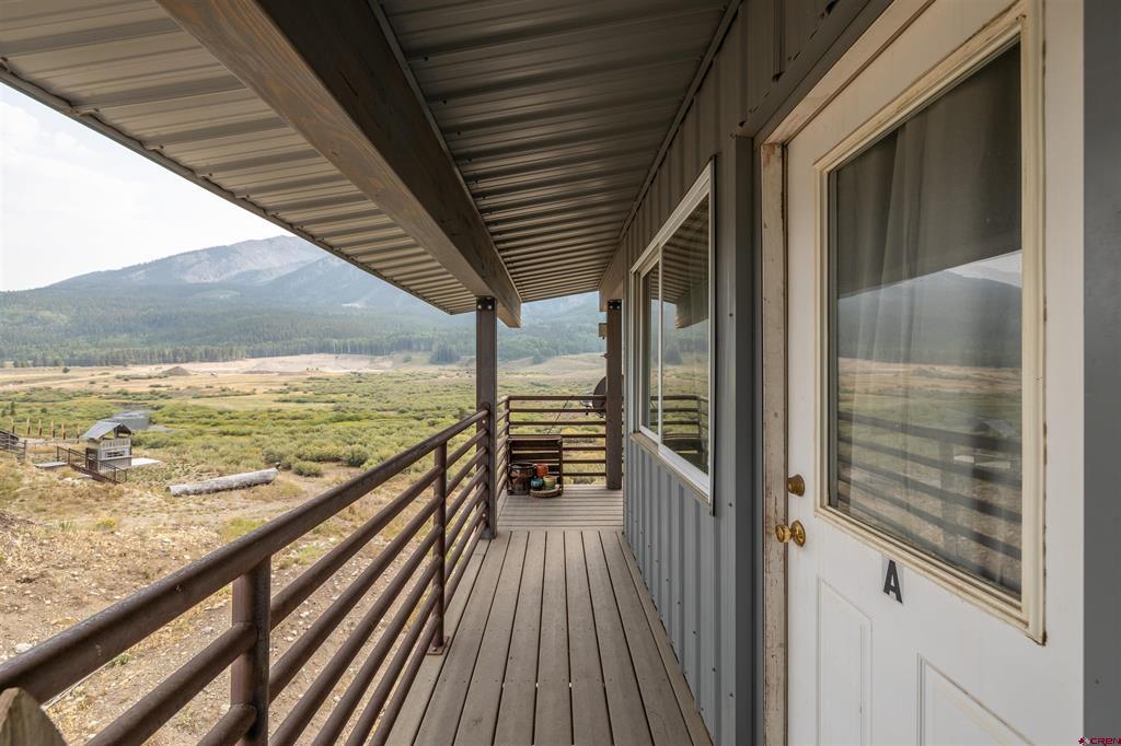 571 Riverland Drive Unit A cren LIV Sotheby's International Realty