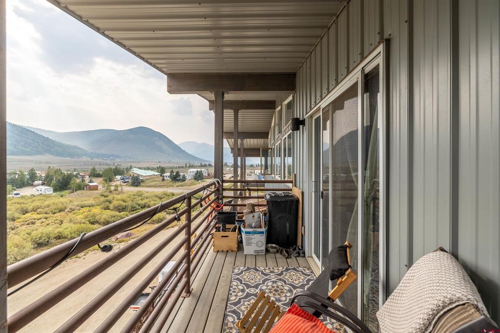 571 Riverland Drive Unit A cren LIV Sotheby's International Realty