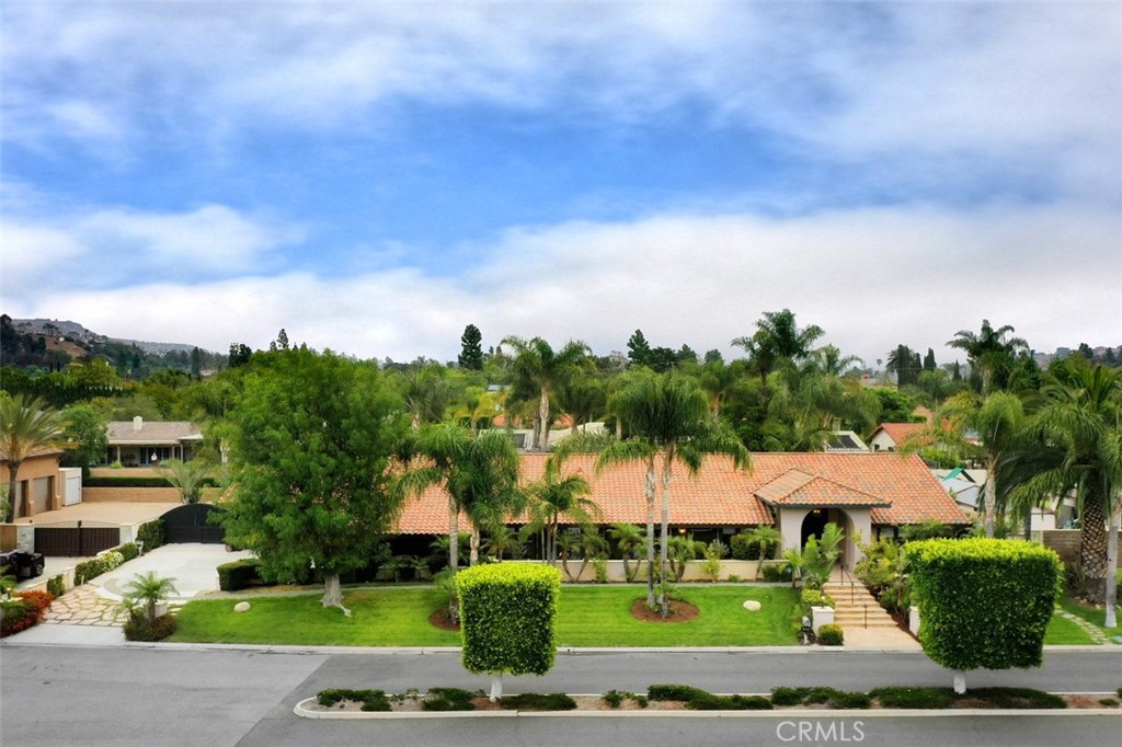 Photo of 10102 Verde Lomas Drive, Villa Park, CA 92861