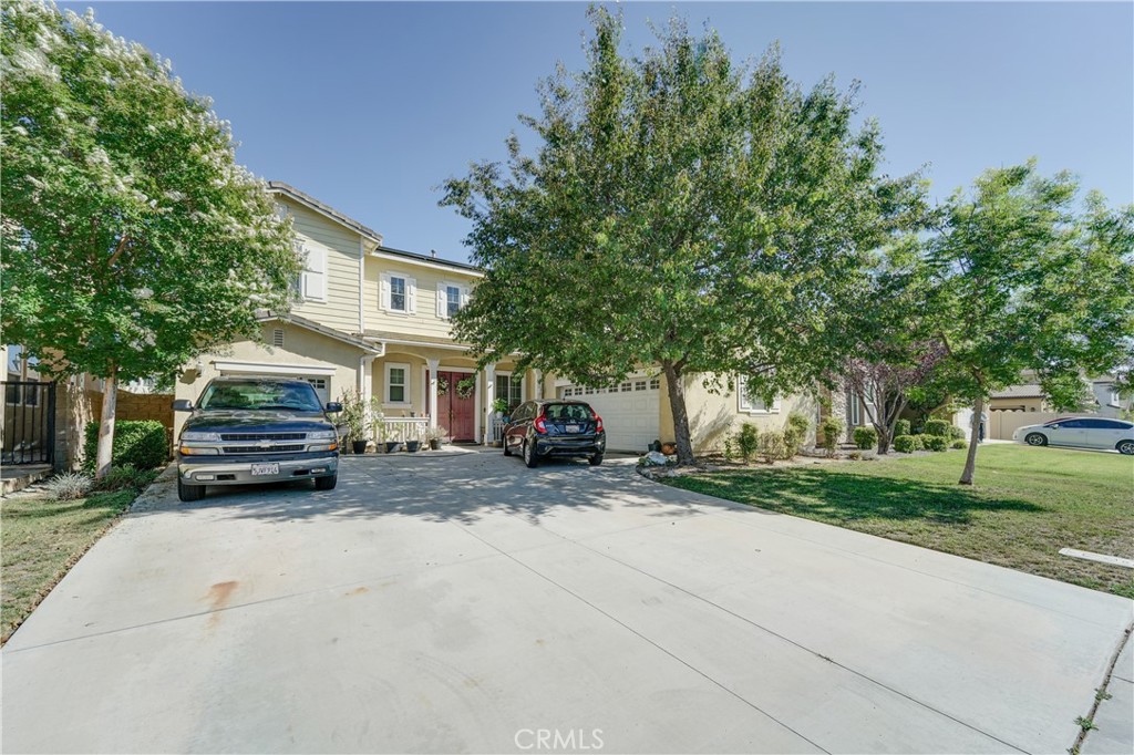 Photo of 8058 Orchid Drive, Eastvale, CA 92880