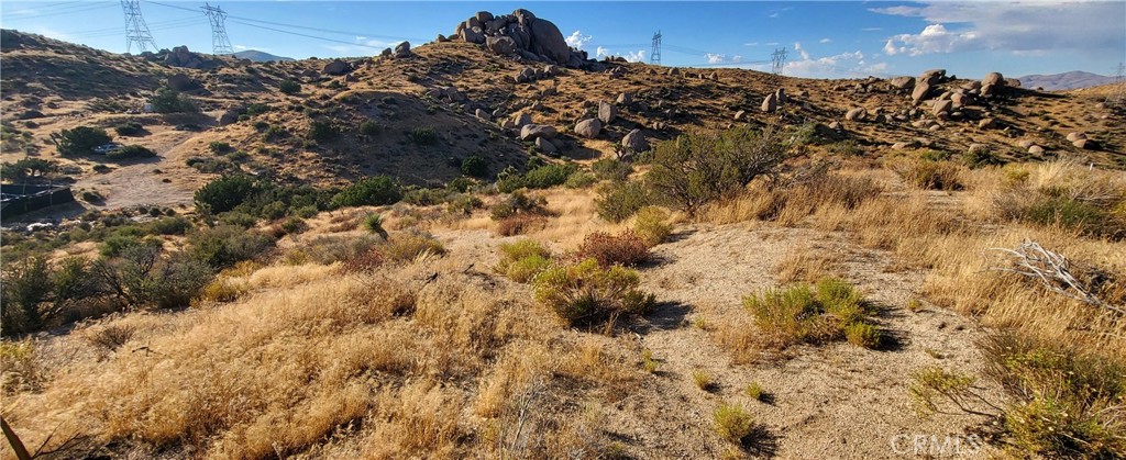 Sierra Madre Trail, Apple Valley, California image 2